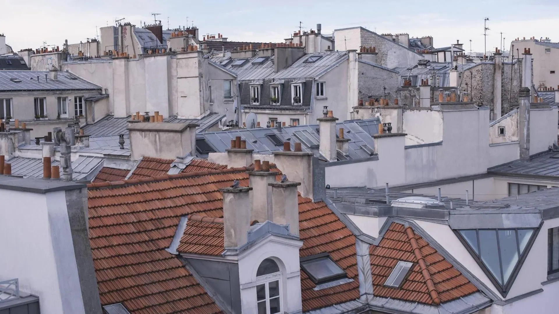 Renaissance Republique & Hotel Paris